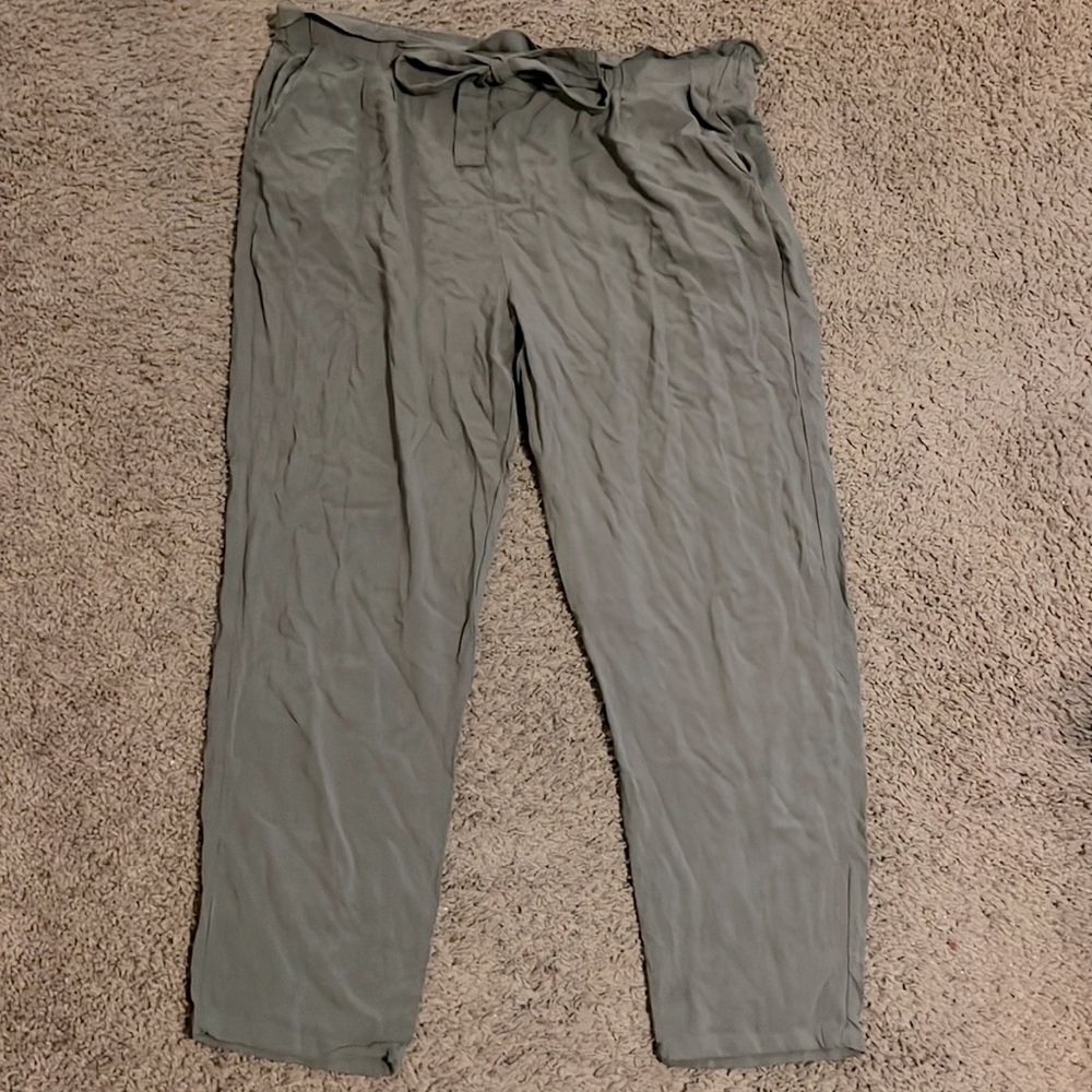 Rue21 high waist army green tie pants, sz 2x